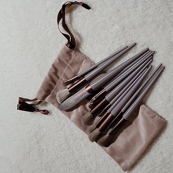 MAKE UP , BROW , BLUSH 13 PCS SET - Picture 6 of 8